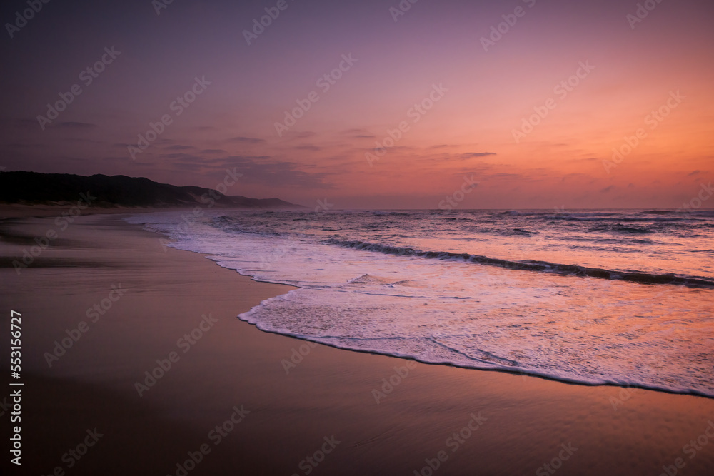 Thonga Beach Lodge的海滩场景。南非夸祖鲁-纳塔尔省马比比。马普特兰。