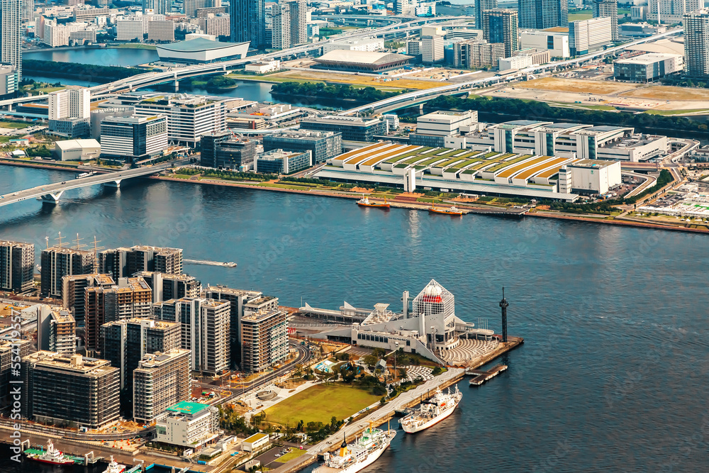 日本东京都港区台场港鸟瞰图