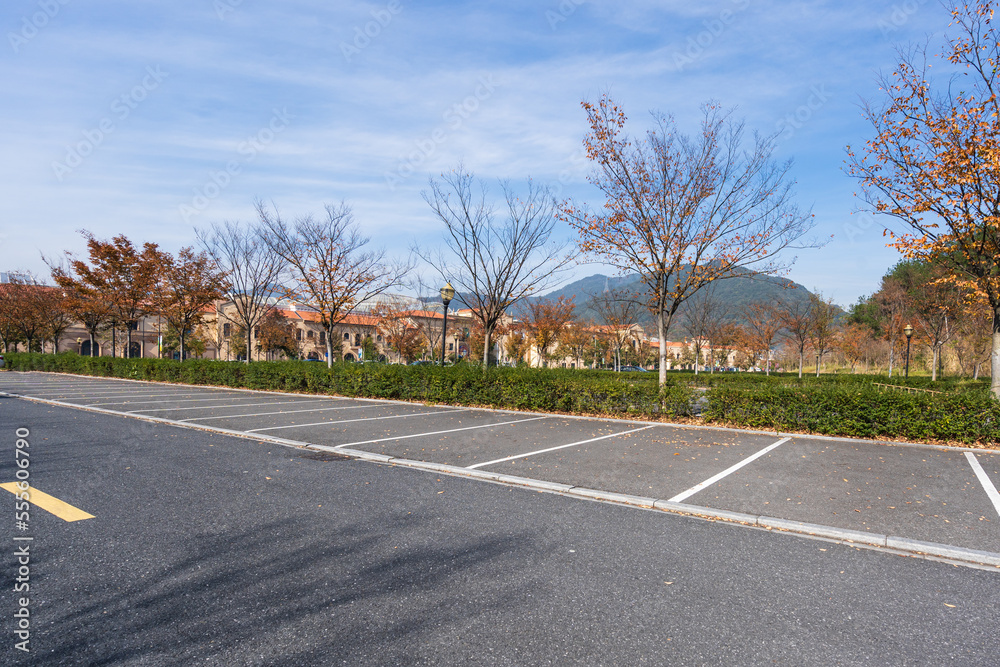 parking  lot in city park