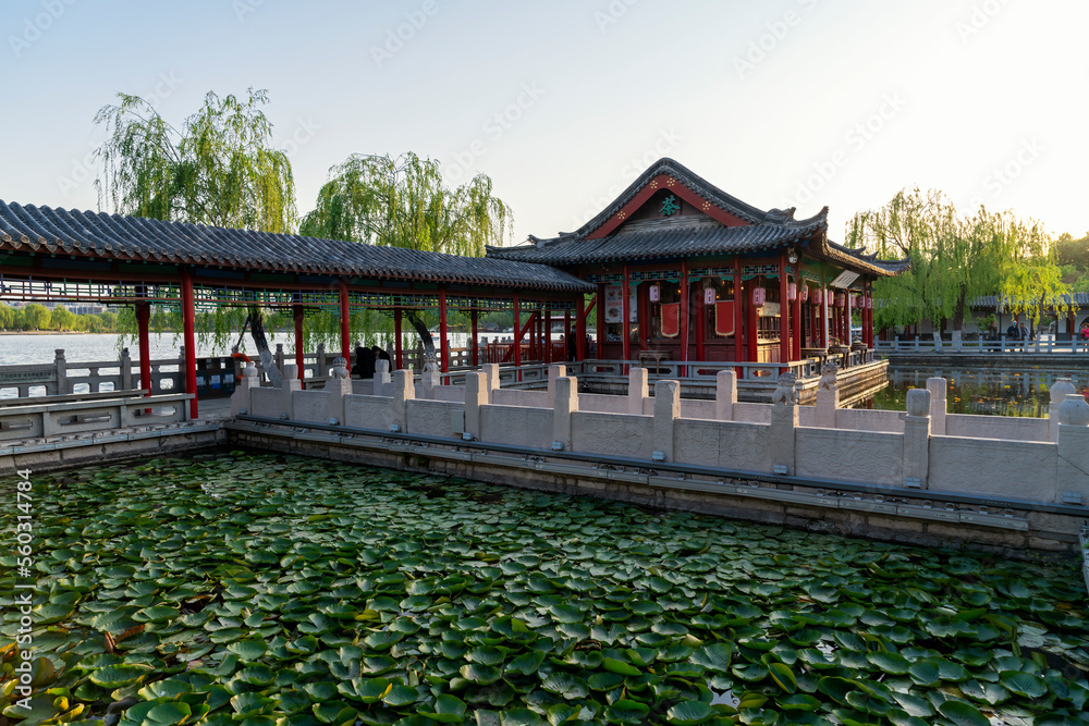 Jinan Daming Lake Chinese Garden Scenic Area