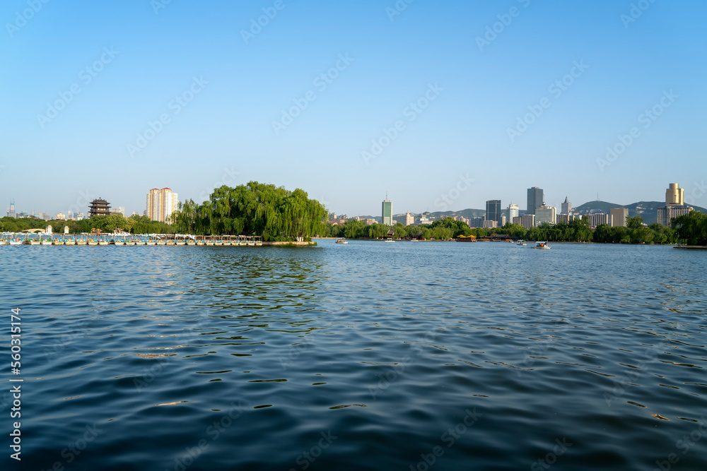 Jinan Daming Lake Chinese Garden Scenic Area