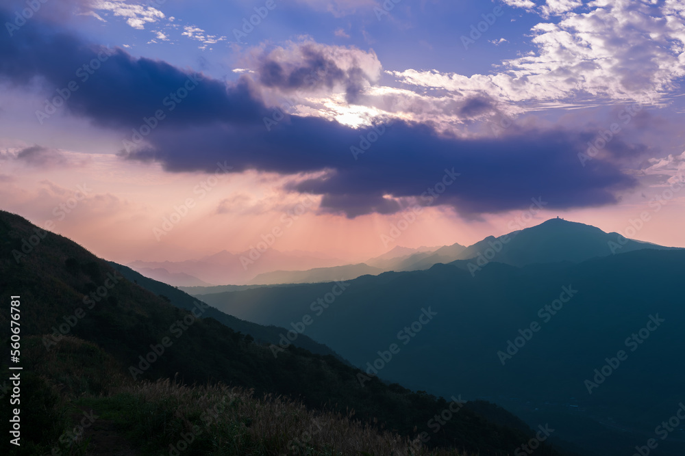 Watch the romantic Crepuscular Ray (cloud gap light) on the mountain. Buyan Pavilion, Shuangxi Distr