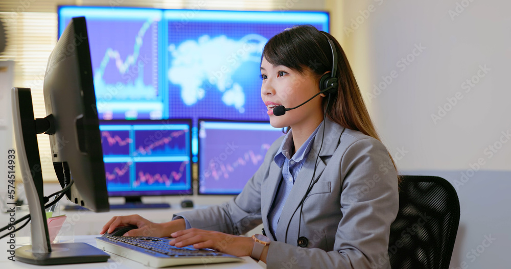 Stock market customer service