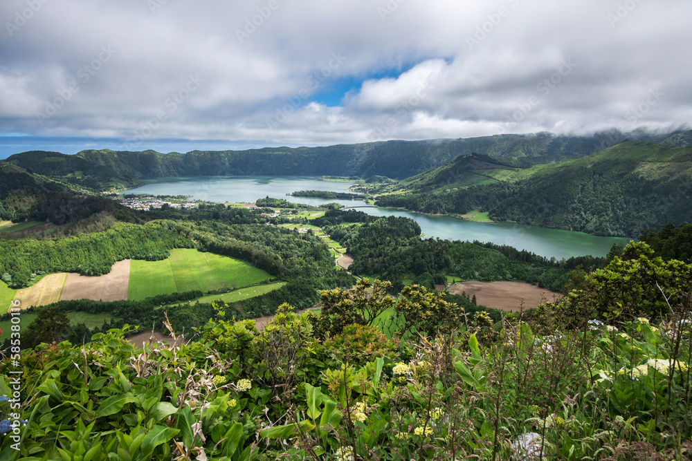 Lagoa Azul and Lagoa Verde volcanic lakes in Sao Miguel /The island of Sao Miguel, the volcanic lake