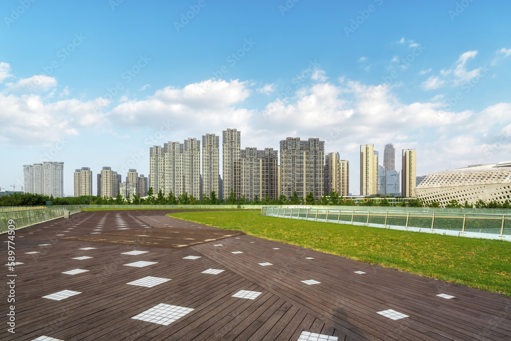 Nanjing Eye Step Bridge Financial Center Street View