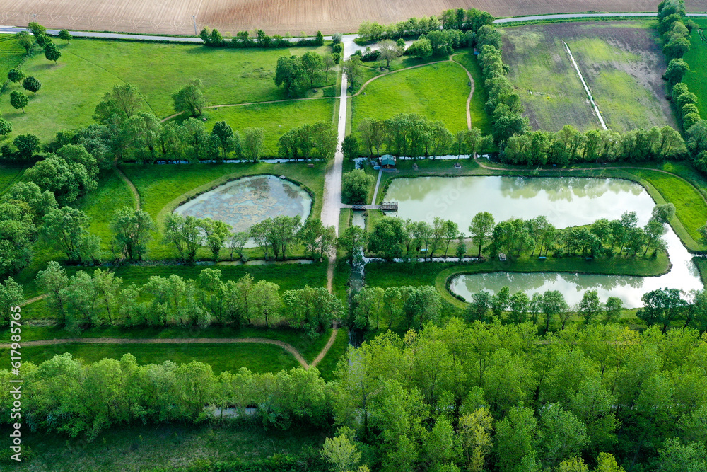 Etang de pêche de La Vallée, Charente Maritime, France