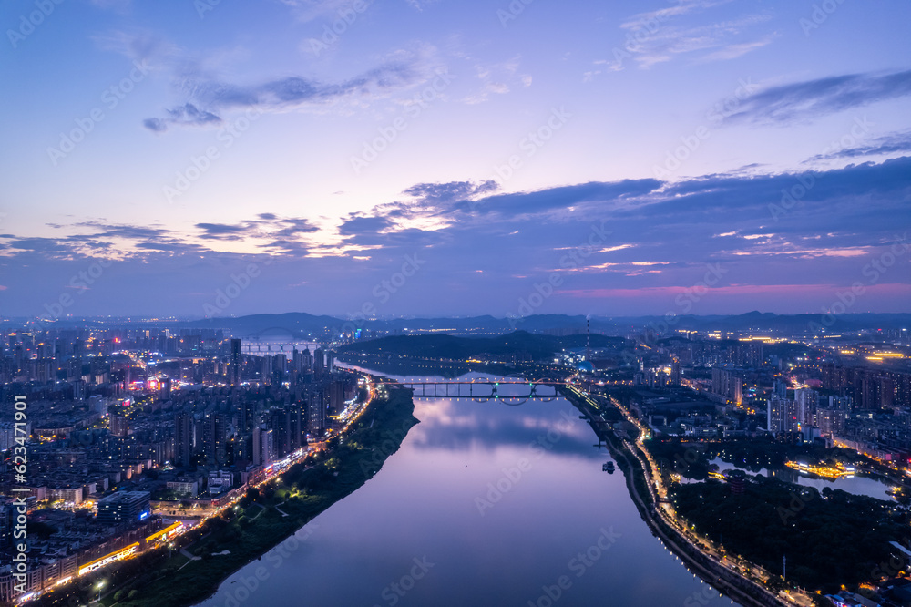 Night scene on both sides of the Xiangjiang River in Zhuzhou, China