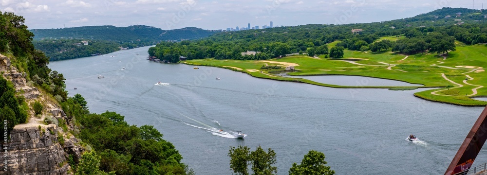 Iconic Tranquility: 4K Image of the Breathtaking Penny backer 360 Bridge in Austin, Texas, USA