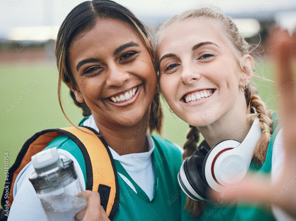 Selfie, portrait or hockey team in a game with support in sports training, exercise or fitness workout. Women, teamwork or happy people in a social media picture or group photo with smile in a match