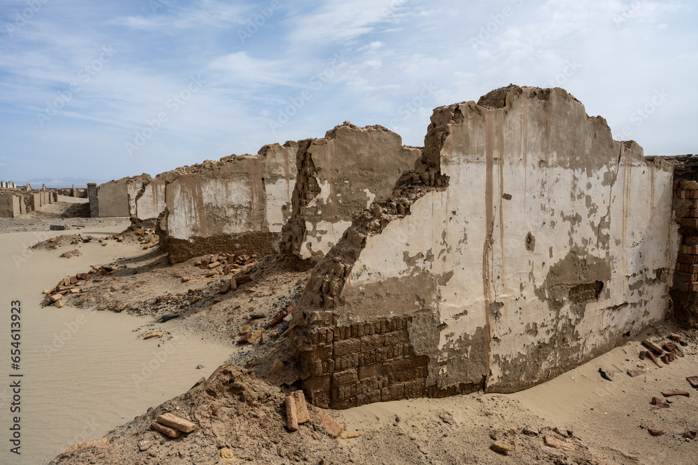 abandoned building in the desert